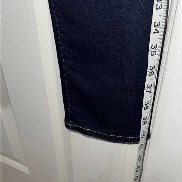 Dark Levi Blue Denim Jeans. Never been worn. No tags. - Picture 8 of 9